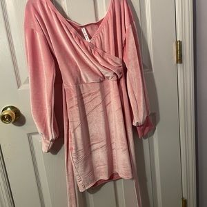 Pink Velvet, gorgeous mini dress with bow tie. Size Small